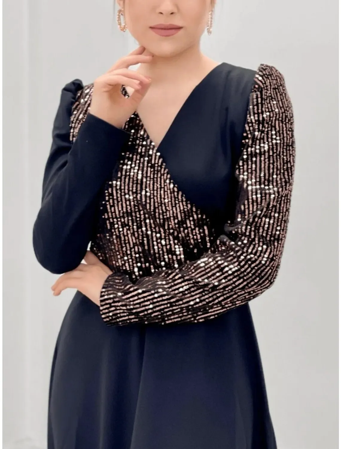 A-Line Evening Gown Sparkle & Shine Dress Formal Fall Sweep / Brush Train Long Sleeve V Neck Chiffon with Glitter Pleats