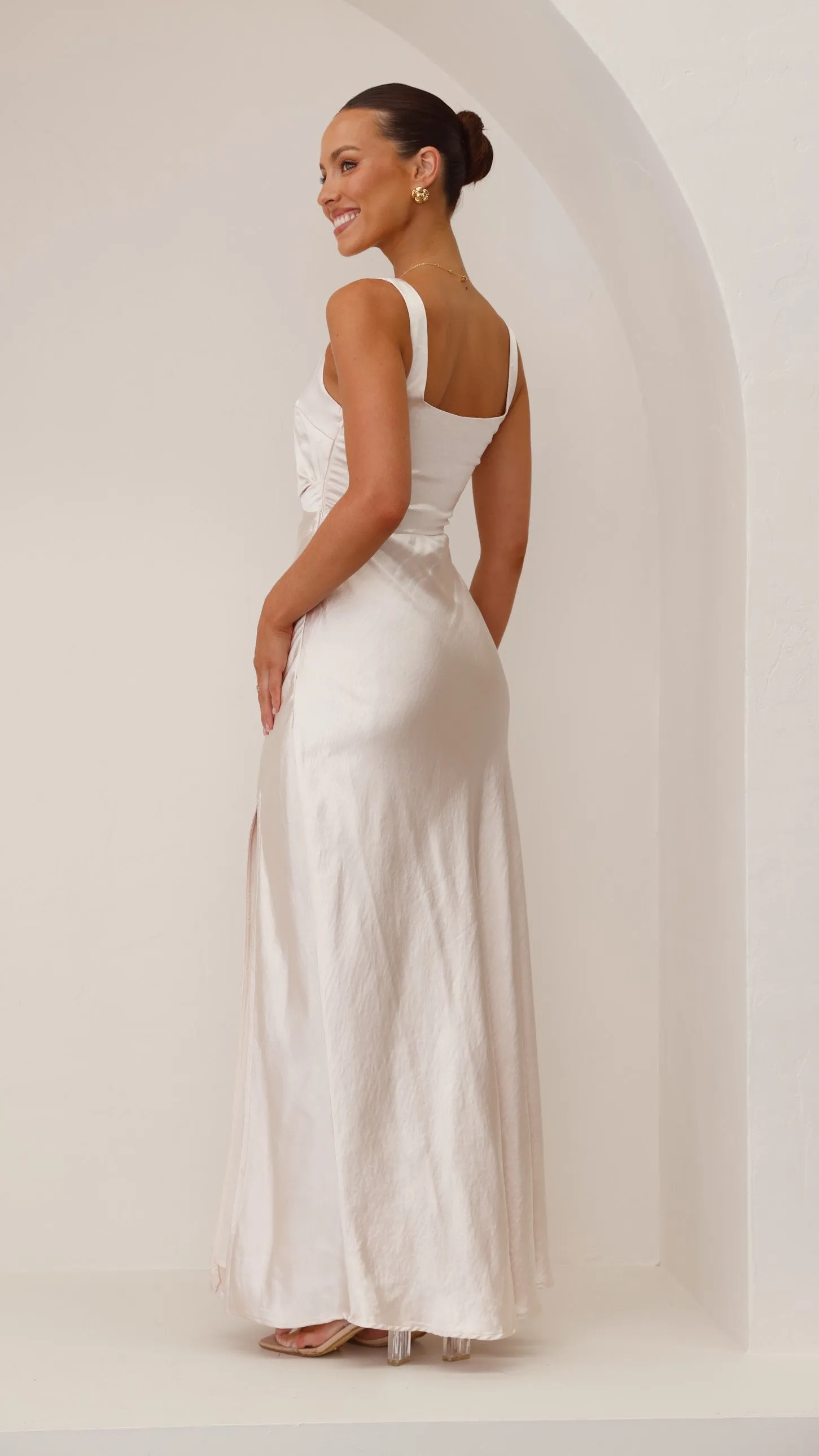 Alaria Maxi Dress - Champagne