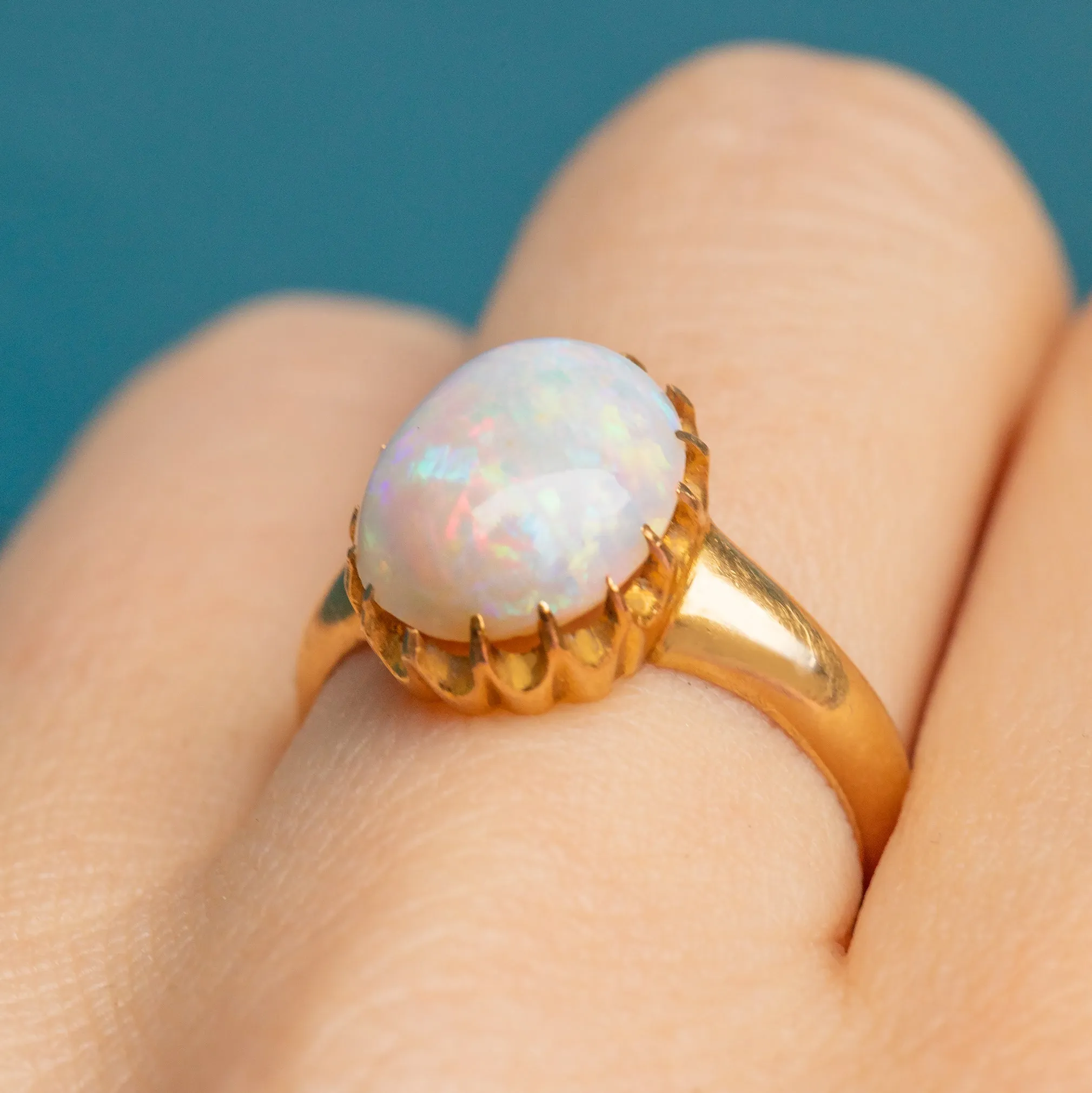 Antique 18ct Gold Opal Cabochon Ring, 1.78ct