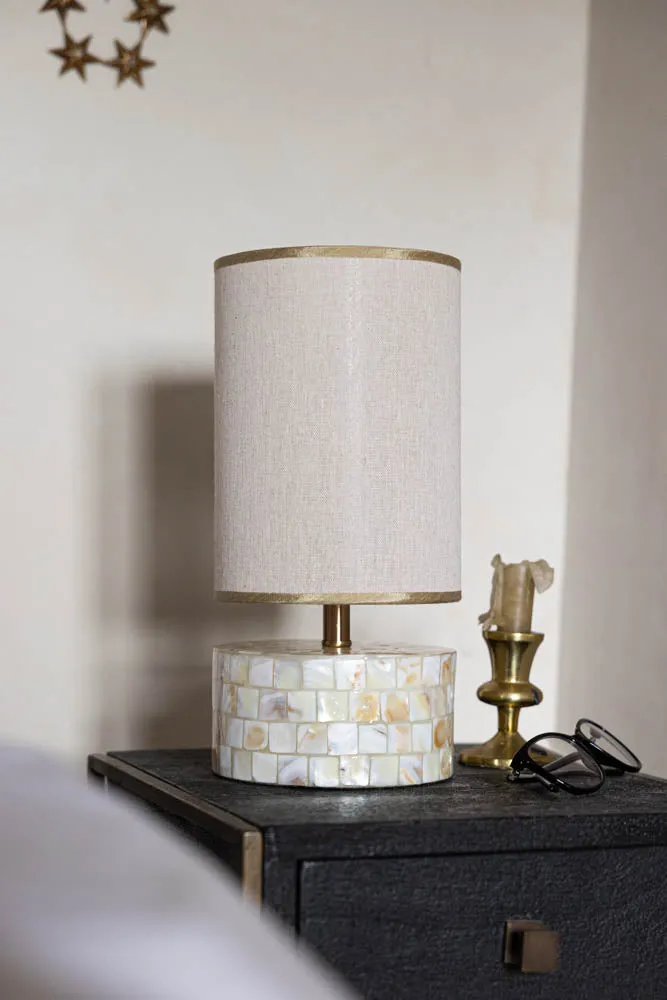 Beautiful Shell Table Lamp