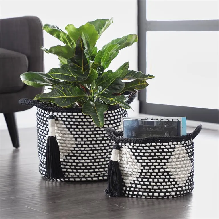 BLACK POLYESTER TRADITIONAL STORAGE BASKET,