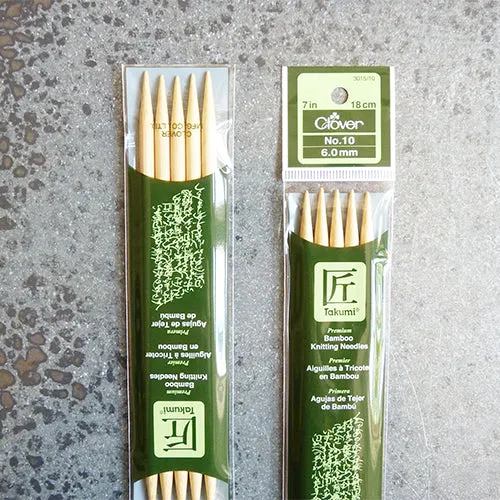 Clover Bamboo Knitting Needles - No. 10 DPN