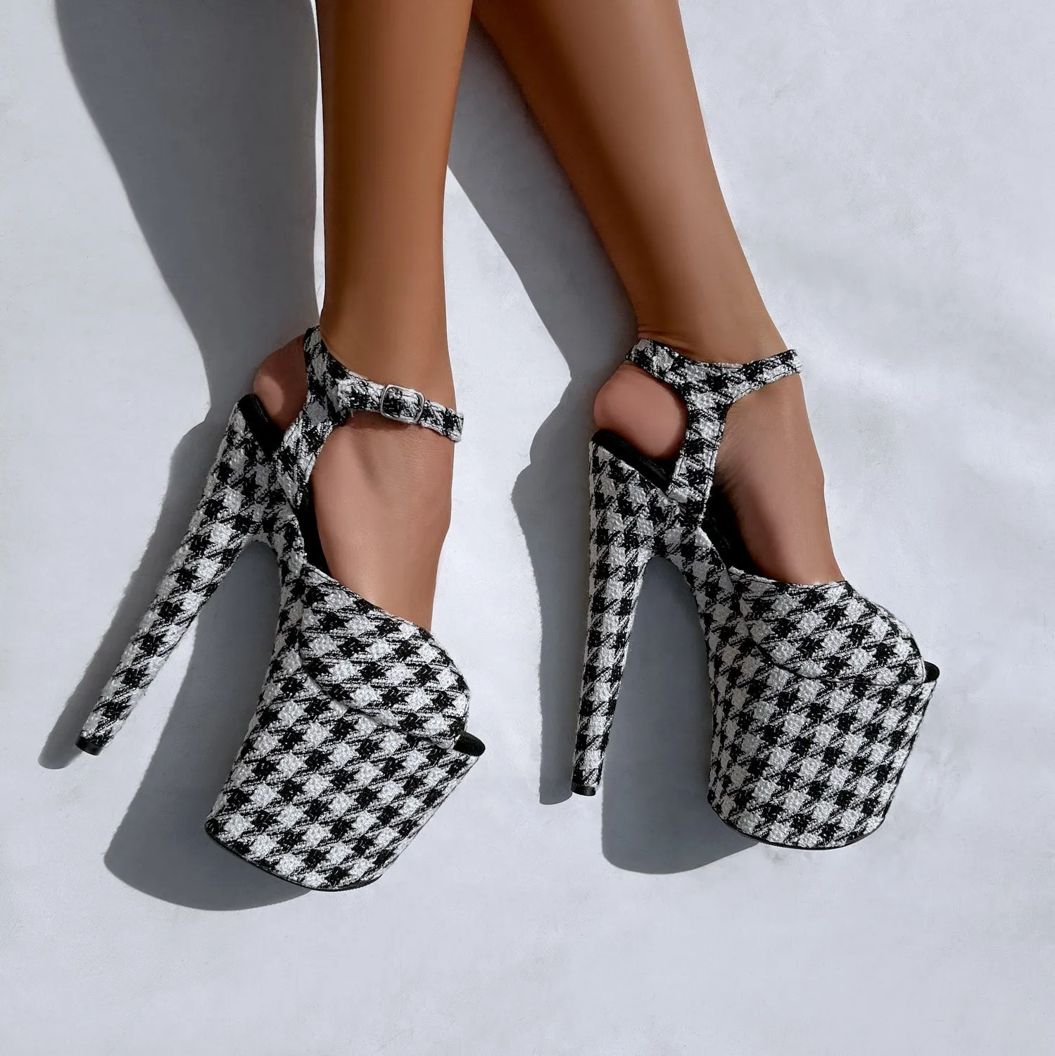 Houndstooth Stiletto - 8INCH