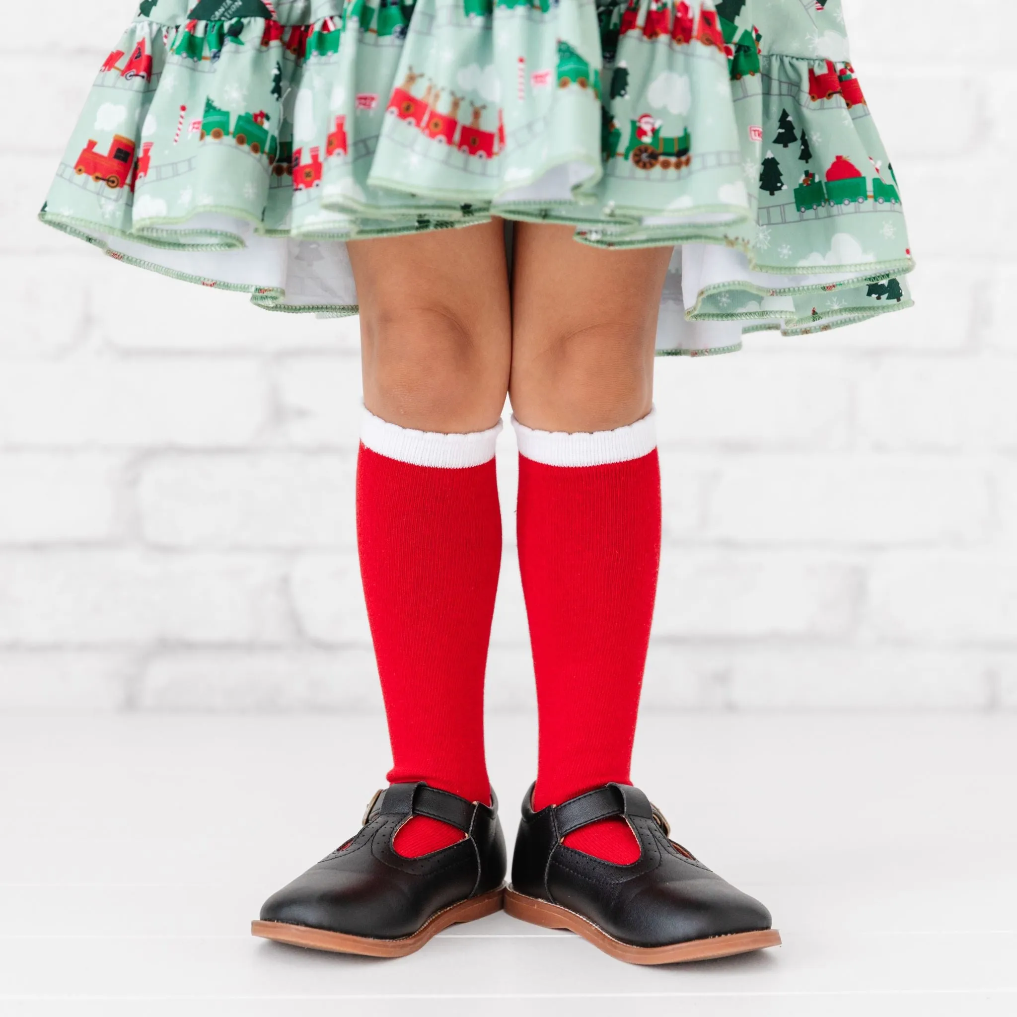 Santa Baby Scalloped Knee High Socks