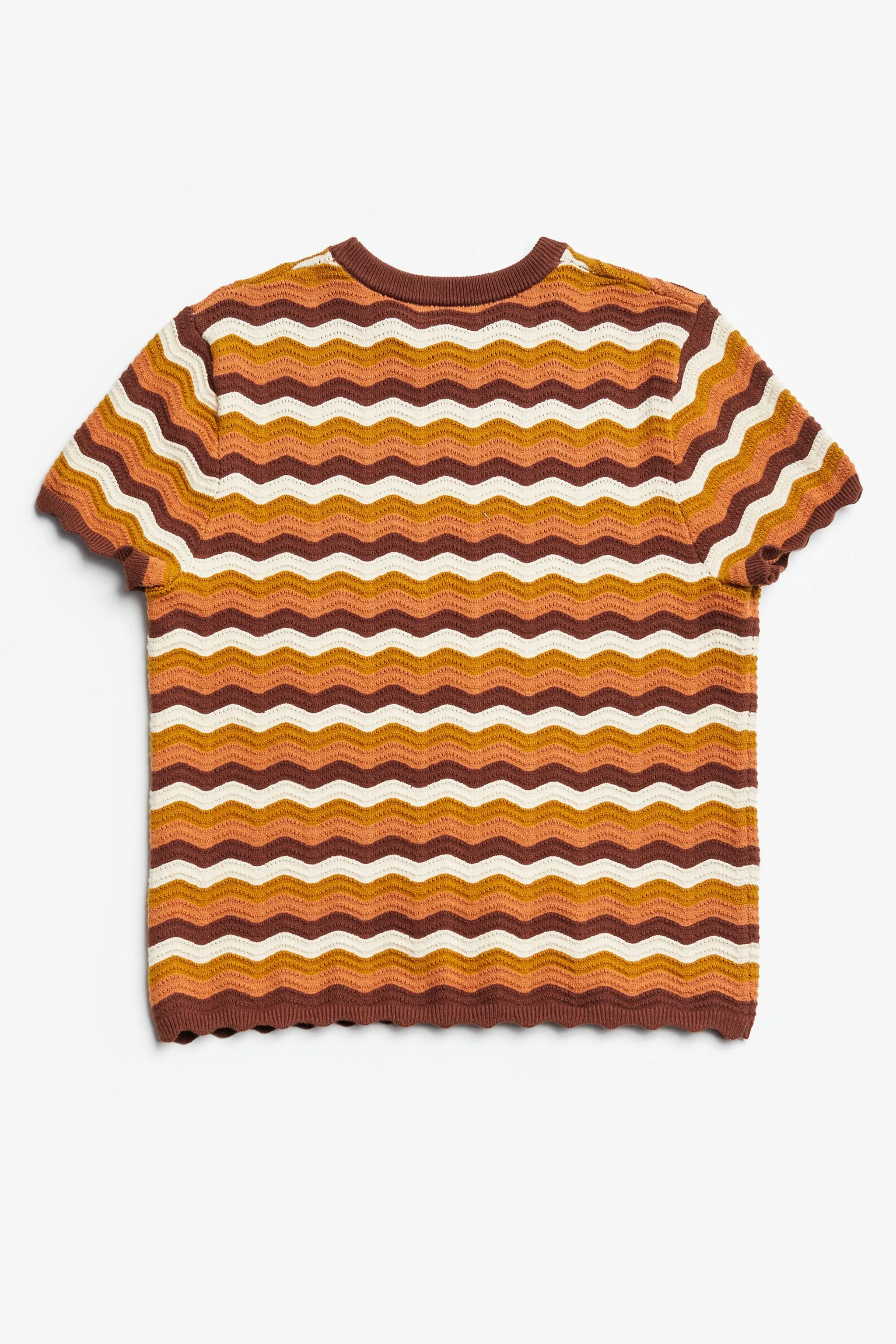 Stay Knitted Tee Brown Wavy